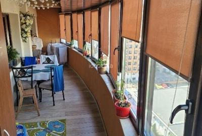Apartament cu 3 camere decomandat în Grozăvești