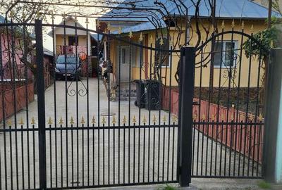 Casă cu 4 camere cu Teren 2300 Mp în Verguleasa
