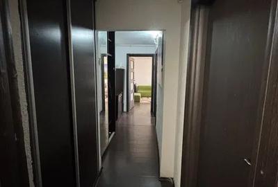 Apartament cu 2 camere decomandat, mobilat în Centrul Civic