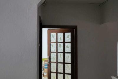 Apartament cu 4 camere decomandat în Central - 1