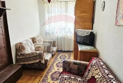 Apartament cu 4 camere decomandat în Mărăței