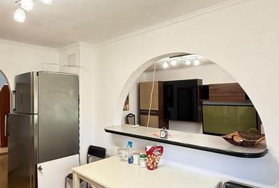 Apartament cu 3 camere decomandat în Decebal - 11