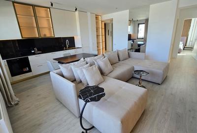 Apartament cu 2 camere semidecomandat, mobilat în Pipera