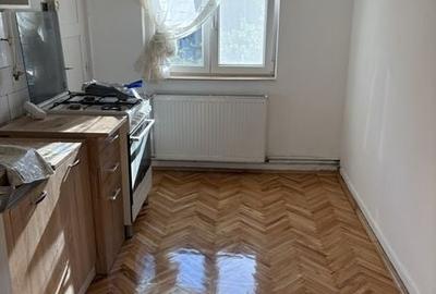 Apartament cu 3 camere decomandat în Carpați 2 - 2