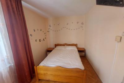Apartament cu 2 camere semidecomandat în Ostroveni