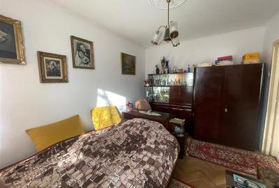 Apartament cu 3 camere semidecomandat în Decebal - 2