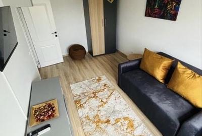 Apartament cu 2 camere semidecomandat în Berceni
