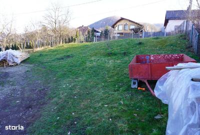 Casă cu 4 camere în Valea Hotarului - 2