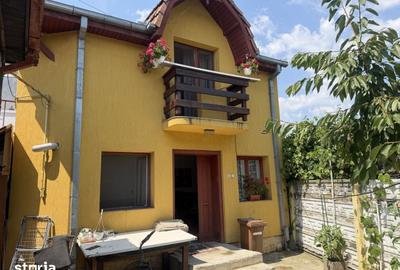 Casă cu 4 camere cu Teren 223 Mp în Titulescu - 4