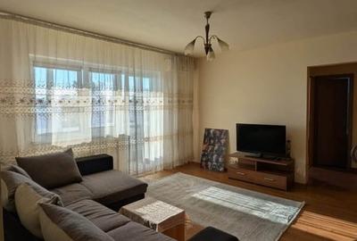 Apartament cu 2 camere semidecomandat, mobilat în Telegrafului