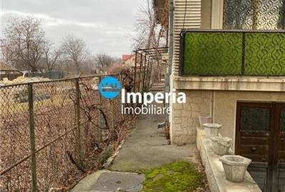 Casă individuală cu 5 camere cu Teren 400 Mp în Copou - 2
