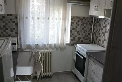 Garsonieră decomandată în Titan - 3