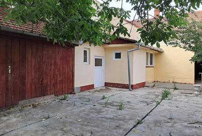 Casă cu 3 camere cu Teren 400 Mp în Gării - 2
