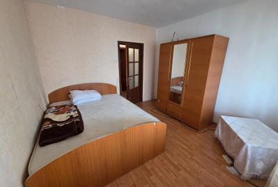 Apartament cu 3 camere decomandat în Central - 1