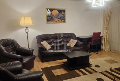 Apartament cu 2 camere decomandat în Decebal