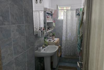 Apartament cu 2 camere semidecomandat în Groapa - 1
