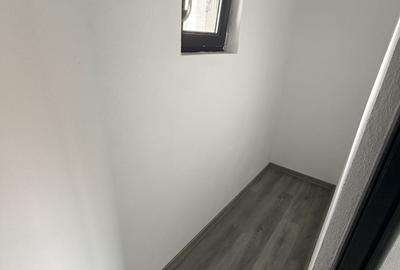 Casă cu 2 camere cu Teren 430 Mp în Mihăești