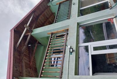 Casă cu Teren 421 Mp în Central - 3