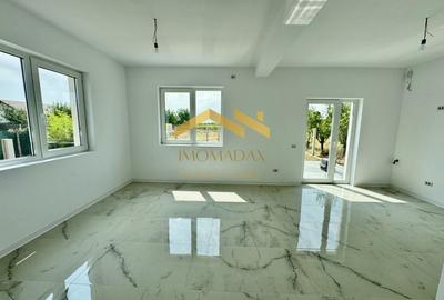 Duplex cu 4 camere cu Canalizare în Utvin - 1