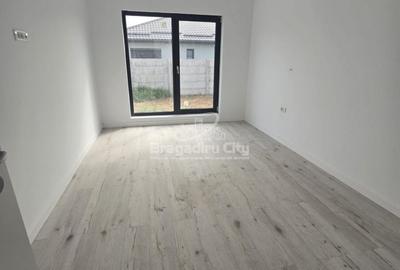 Casă cu 4 camere în Clinceni