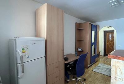 Garsonieră semidecomandată în Central