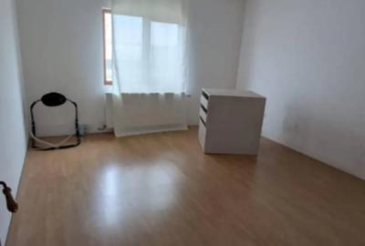Casă cu 4 camere cu Teren 500 Mp în Sânmihaiu German