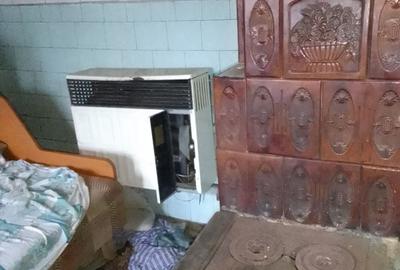 Casă cu 4 camere cu Teren 1400 Mp în Gârbovi - 3