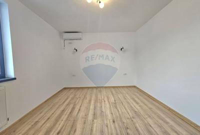 Apartament cu 3 camere decomandat în Vest - 5