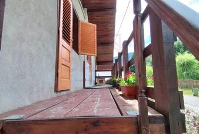 Casă cu Teren 440 Mp în Poiana - 13