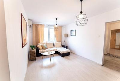 Apartament cu 3 camere decomandat, mobilat în Crângași