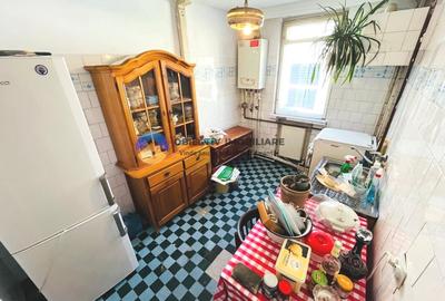 Apartament cu 2 camere decomandat în Precista - 3