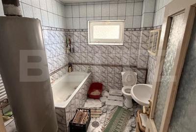 Casă cu 4 camere cu Teren 1024 Mp în Central
