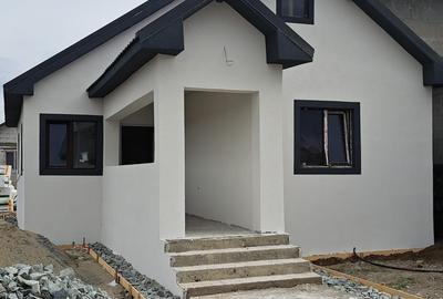 Casă cu 4 camere cu Teren 270 Mp în Sud