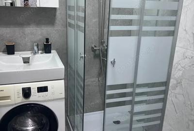 Garsonieră decomandată în Timpuri Noi