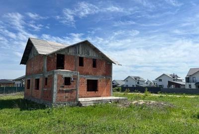 Casă cu 4 camere în Samurcași - 3
