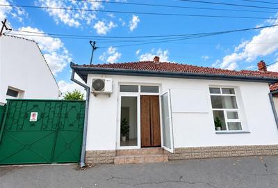 Casă cu 4 camere cu Teren 496 Mp în Iosia