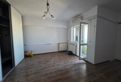 Apartament cu 2 camere decomandat în Națiunile Unite - 1