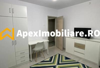 Apartament cu 3 camere decomandat în Sebastian