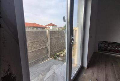Duplex cu 4 camere cu Canalizare în Moșnița Nouă - 5