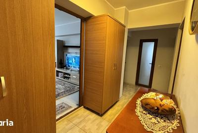 Apartament cu 4 camere decomandat, mobilat în ICIL - 18