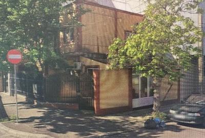 Spațiu comercial, de 20 mp, în Central