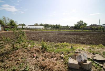 Teren Construcții intravilan de 492 mp, în Lazu - 5