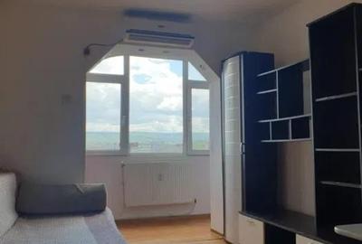 Apartament cu 2 camere decomandat, mobilat în Podu Roș