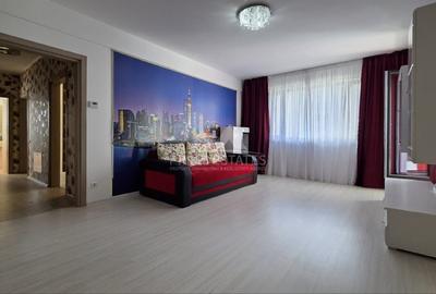 Apartament cu 3 camere semidecomandat, mobilat în Băneasa