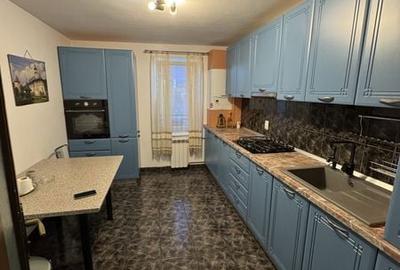 Apartament cu 3 camere decomandat în Central - 1