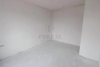 Casă cu 5 camere cu Teren 540 Mp în Moșnița Nouă