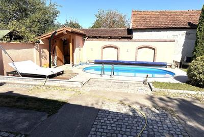 Casă cu 4 camere în Lugașu de Jos - 1