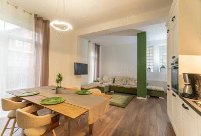 Apartament cu 3 camere decomandat în Calea Dumbrăvii - 2