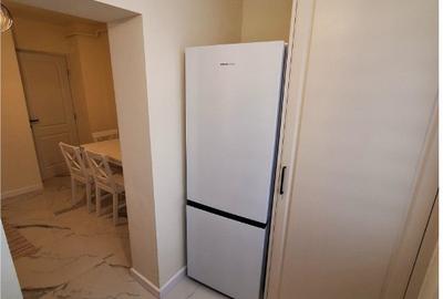 Apartament cu 2 camere decomandat în Central - 13