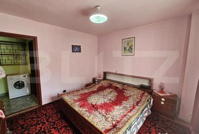 Apartament cu 4 camere decomandat în Central